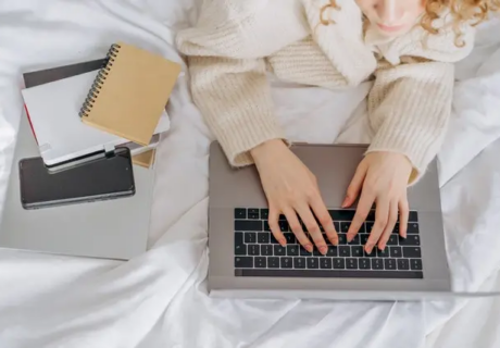 Apa itu Digital Nomad? Pengertian, Jenis, dan Tips Suksesnya