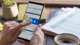 Operator Internet di Masa Pandemi, Siapa yang Paling Diminati?
