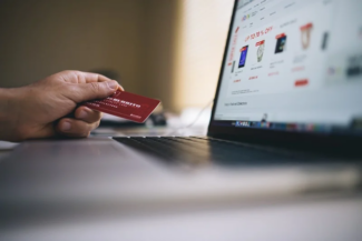 Apa Itu B2C? Pengertian, Jenis, dan Perbedaannya dengan B2B