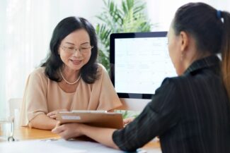 Beneficiary Adalah: Definisi, Fungsi, Jenis, Orang yang Berhak
