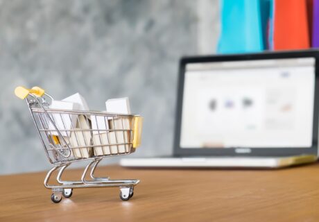 Riset Populix: Tren Belanja Online Masyarakat Indonesia