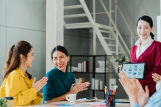 Komunikasi Bisnis: Tujuan, Unsur, Jenis, dan Manfaat