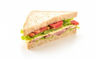 Sandwich Generation, Beban Membiayai Hidup 3 Generasi