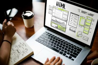 User Persona: Definisi, Cara Membangun, dan Tujuannya
