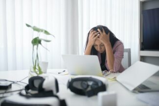 6 Cara Mengelola Stress Skripsi agar Cepat Selesai