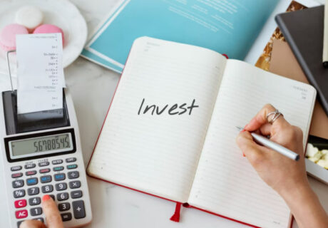 Peran Media Sosial dalam Meningkatkan Pengetahuan Investasi di Indonesia
