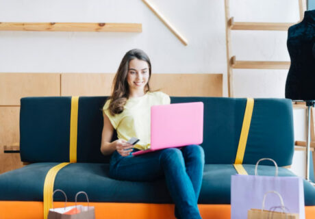 Kini Mendominasi, Kenali 3 Faktor Pengaruh Perilaku Belanja Online Generasi Z