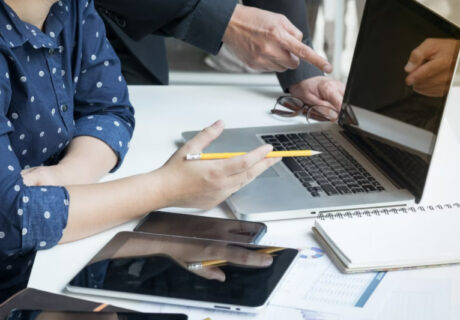 From Insights to Innovation: Integrating MR and UXR for User-Centric Design