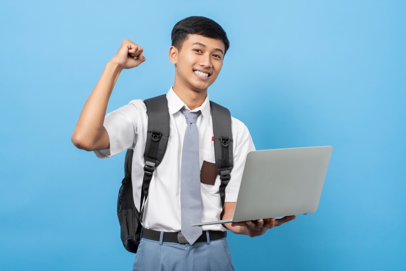 3 Jalur dan Jadwal Seleksi PTN 2024 untuk Calon Mahasiswa