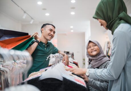 52,4% Responden Masih Minat Beli Baju Lebaran, Ini Datanya!