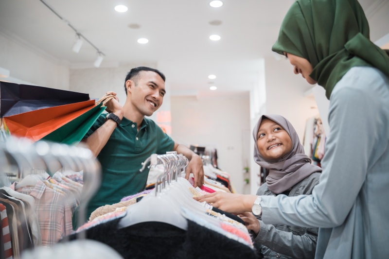 52,4% Responden Masih Minat Beli Baju Lebaran, Ini Datanya!