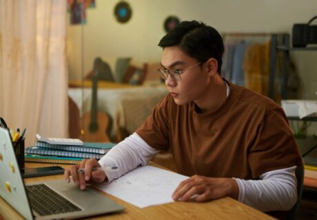 Tesis S2 Magister: Standar Minimal & Cara Membuat Penelitian
