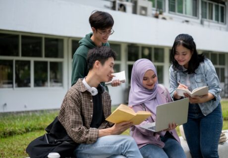 9 Tantangan Mengerjakan Skripsi dan Cara Mengatasinya