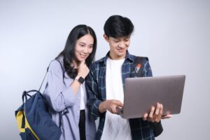Riset Efisien Mahasiswa: Solusi Praktis Skripsi Lancar