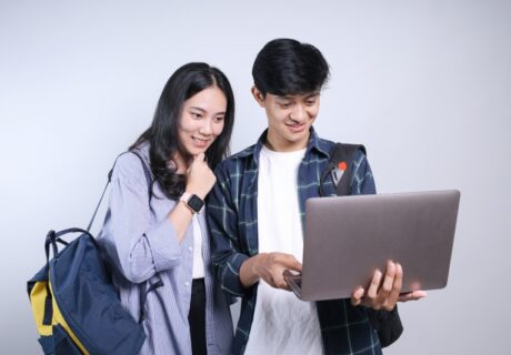 Riset Efisien Mahasiswa: Solusi Praktis Skripsi Lancar