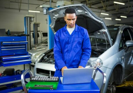 Strategi Pengembangan Produk Baru Otomotif Indonesia